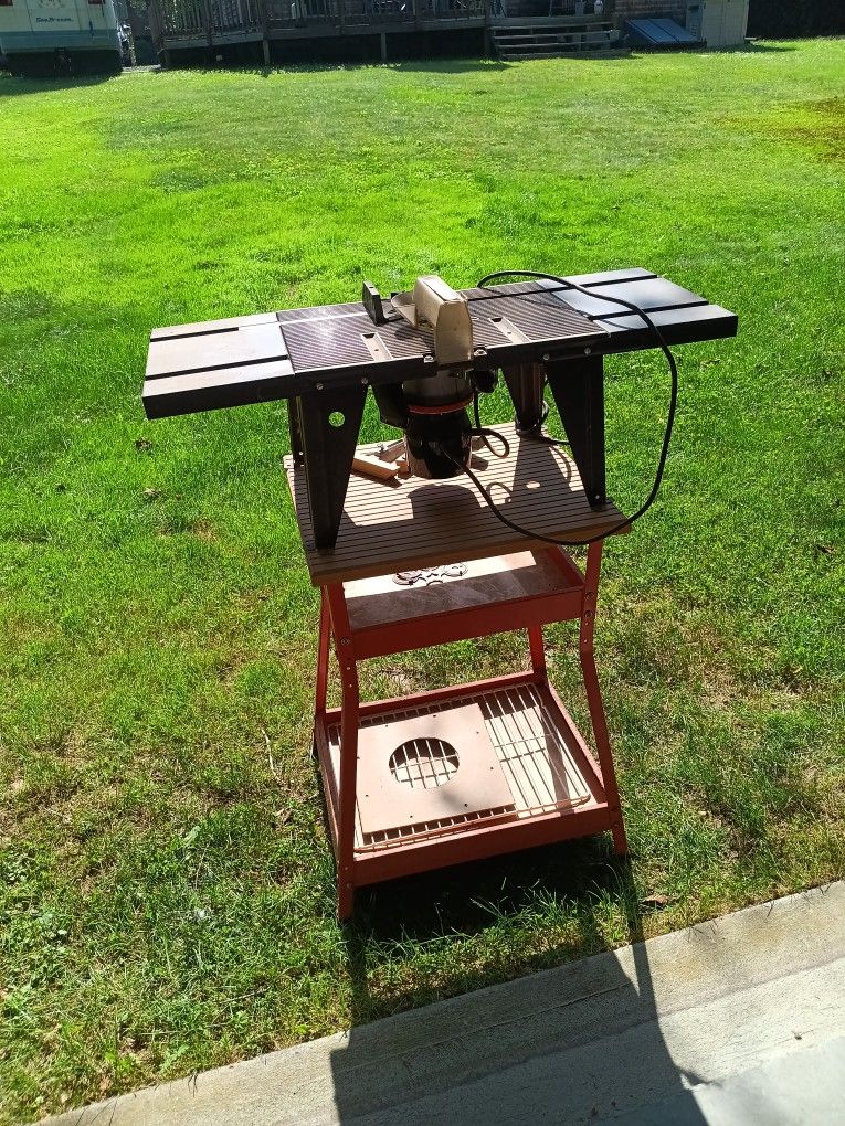 Craftsman Router Work Station