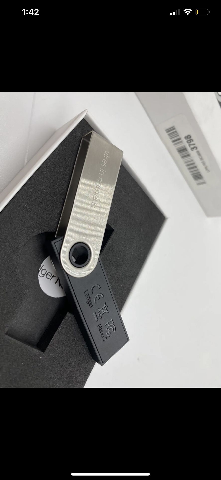 Ledger Nano S Black Digital Bitcoin Ethereum Cryptocurrency Hardware Wallet