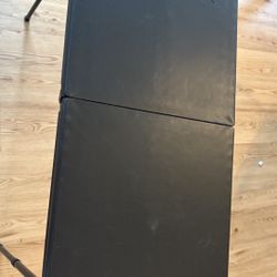 Black Foldable Tables 