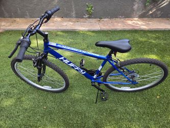Huffy Rock Creek 26 18 speed 17" frame.