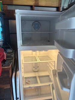 White Top-Freezer Refrigerator
