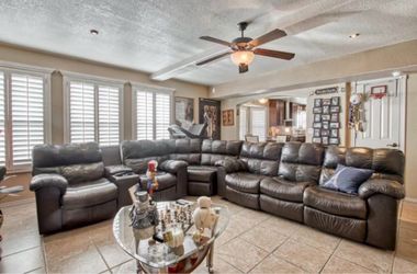 Living room set,  nice leather