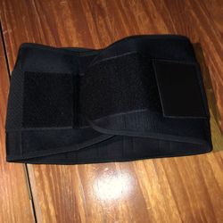 NWOT Size Small Black Adjustable Velcro Tummy Band 