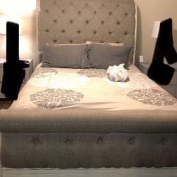 Queen Bed Frame 