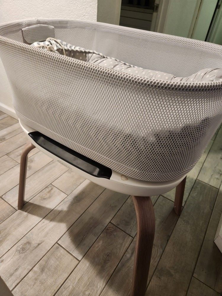 Smart Bassinet