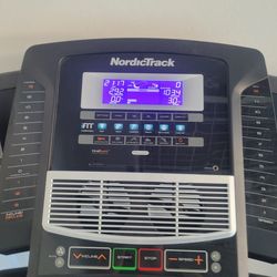 Nordic Track ELITE 3700 Treadmill For Sale!