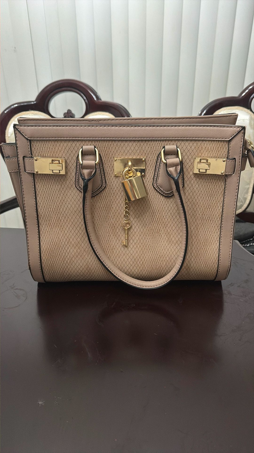ALDO STYLISH SHOULDER PURSE
