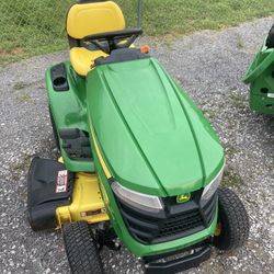 John Deere X350 Riding Lawn Mower 