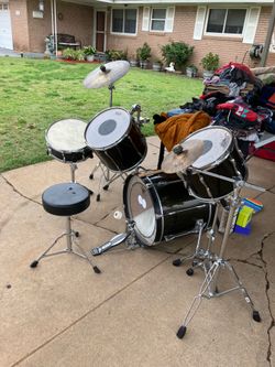 Drum set