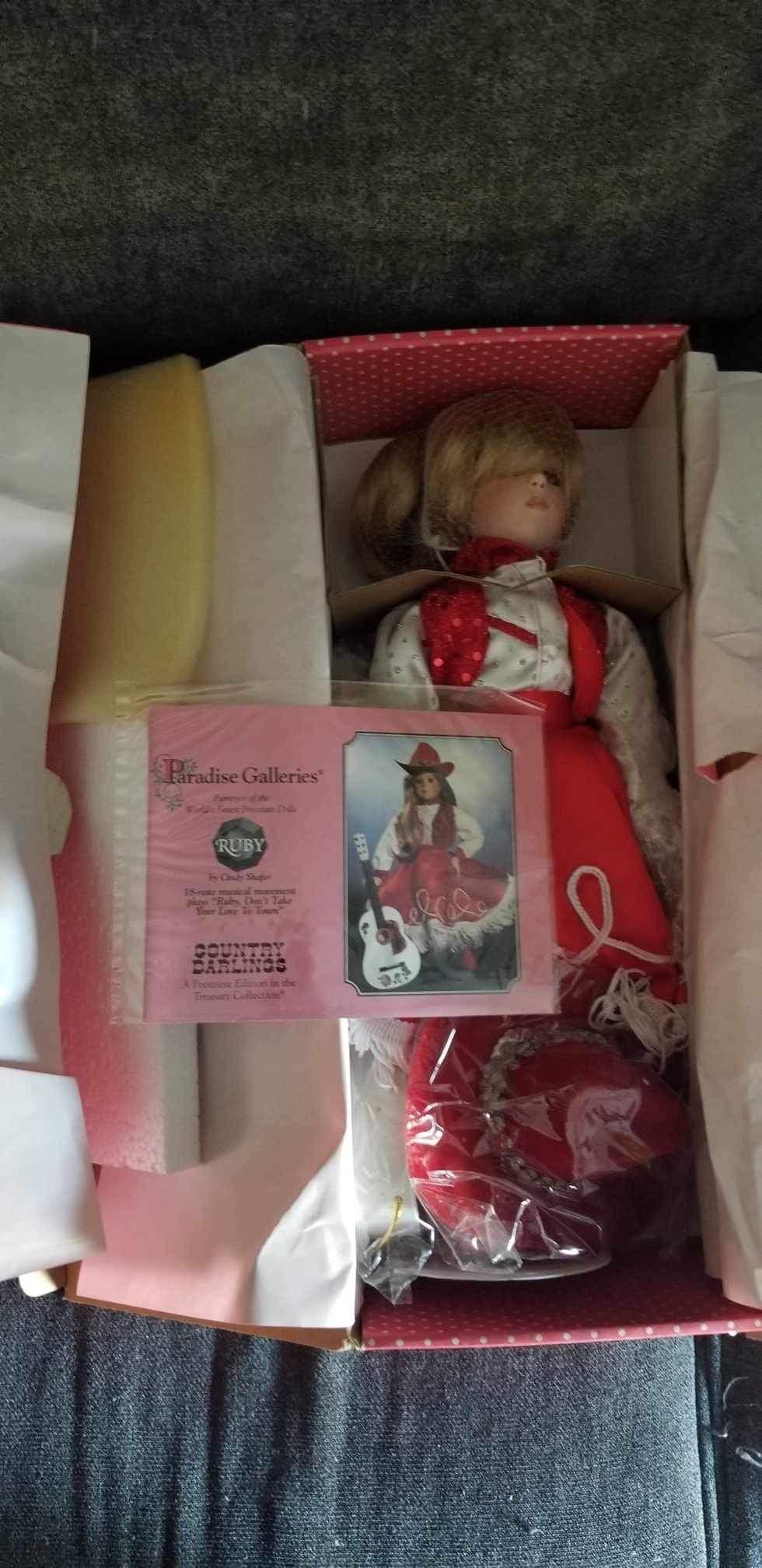 Muñecas De Porcelana