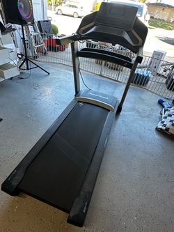 NordicTrack EXP 7i treadmill Excellent Condition