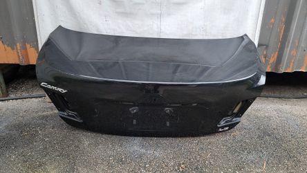 2007-2011 Toyota Camry LE Rear Trunk Shell Original