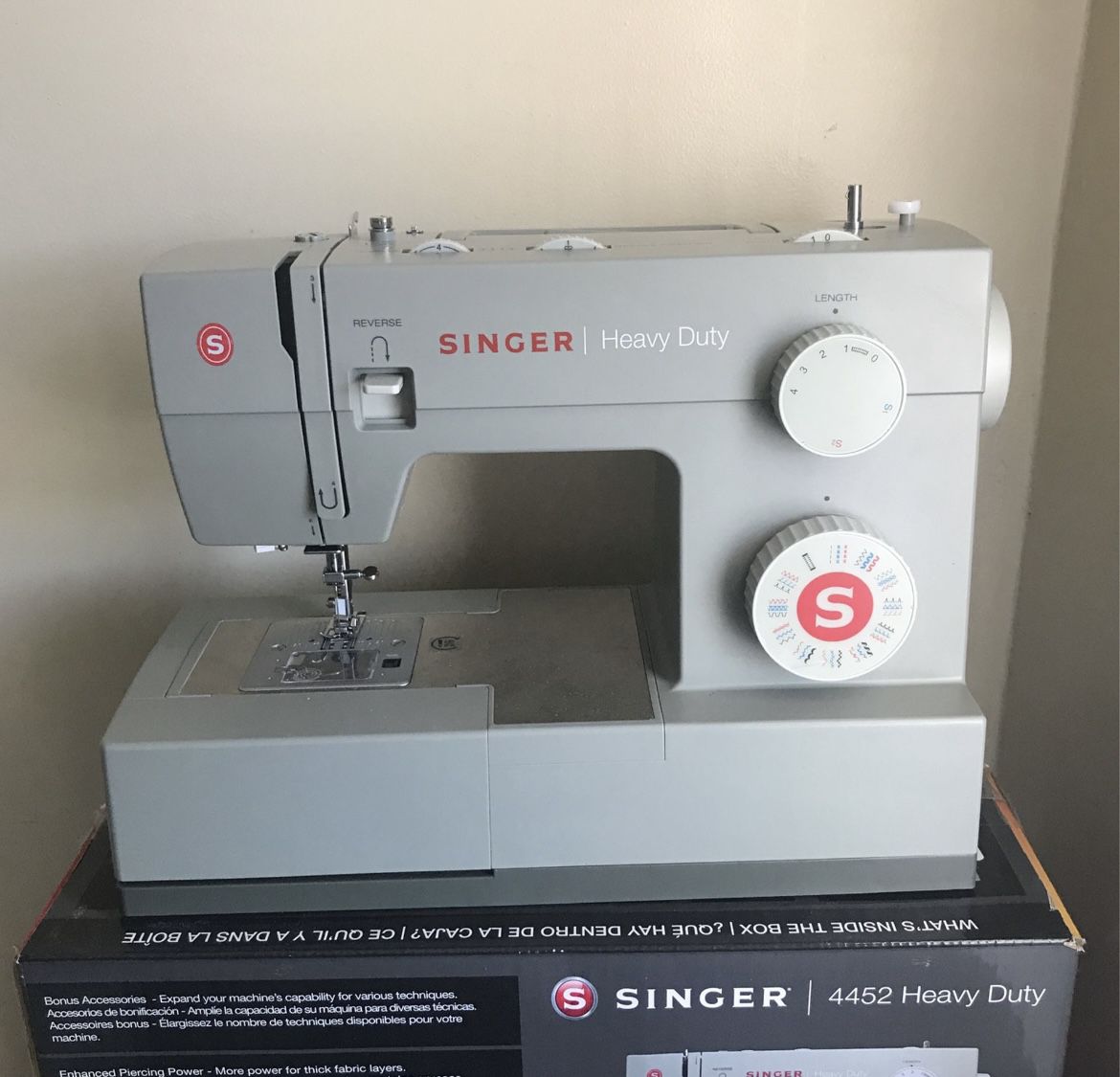 Sewing Machine Singer Heavy Duty