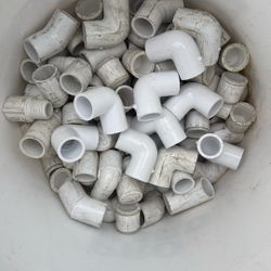 I Bucket Of Fittings Mix 1/2”  