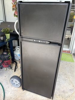 Norcold refrigerator RV/Camper Also everyday use
