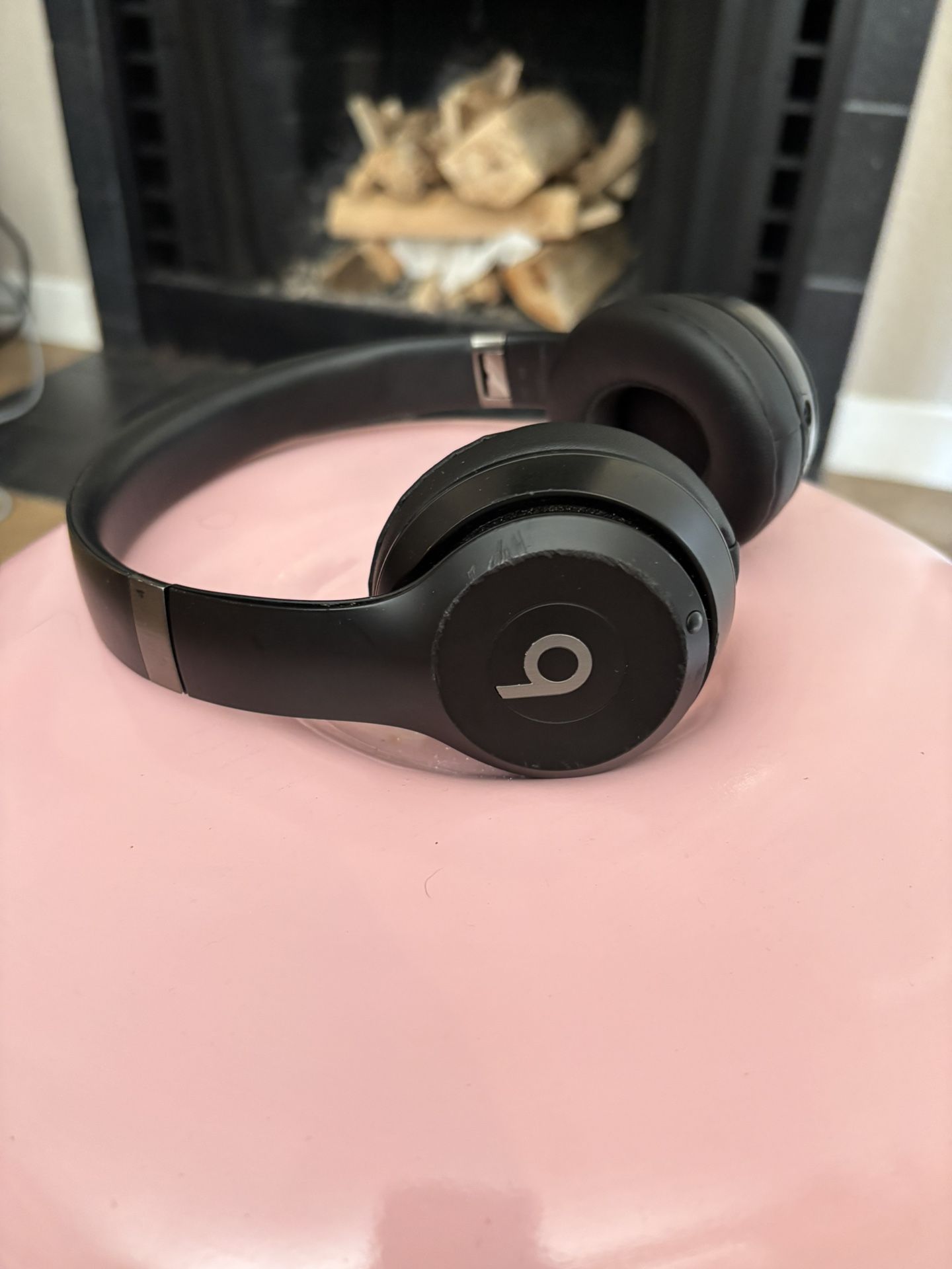 Beats Solo 4