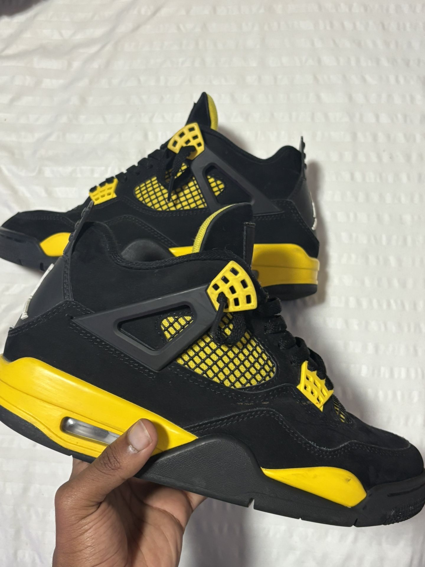 Retro Jordan 4 “Tour Yellow”