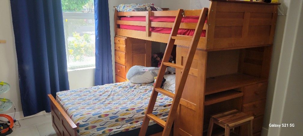 Twin Over Twin Bunk Beds With Ladder, Storage And Desk