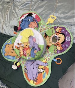 Pooh Tummy Time Mat
