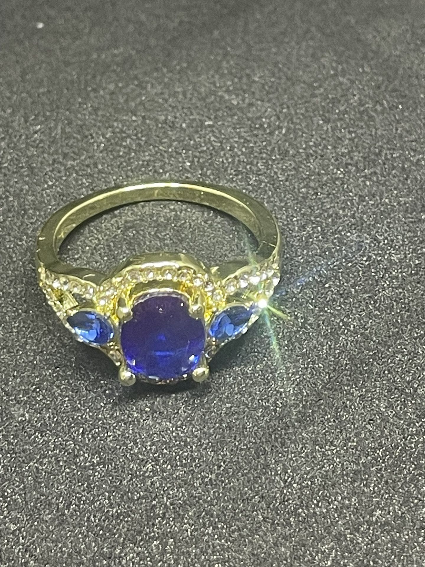 Gold And Sapphire Diamond Accent Ring Size 9-10