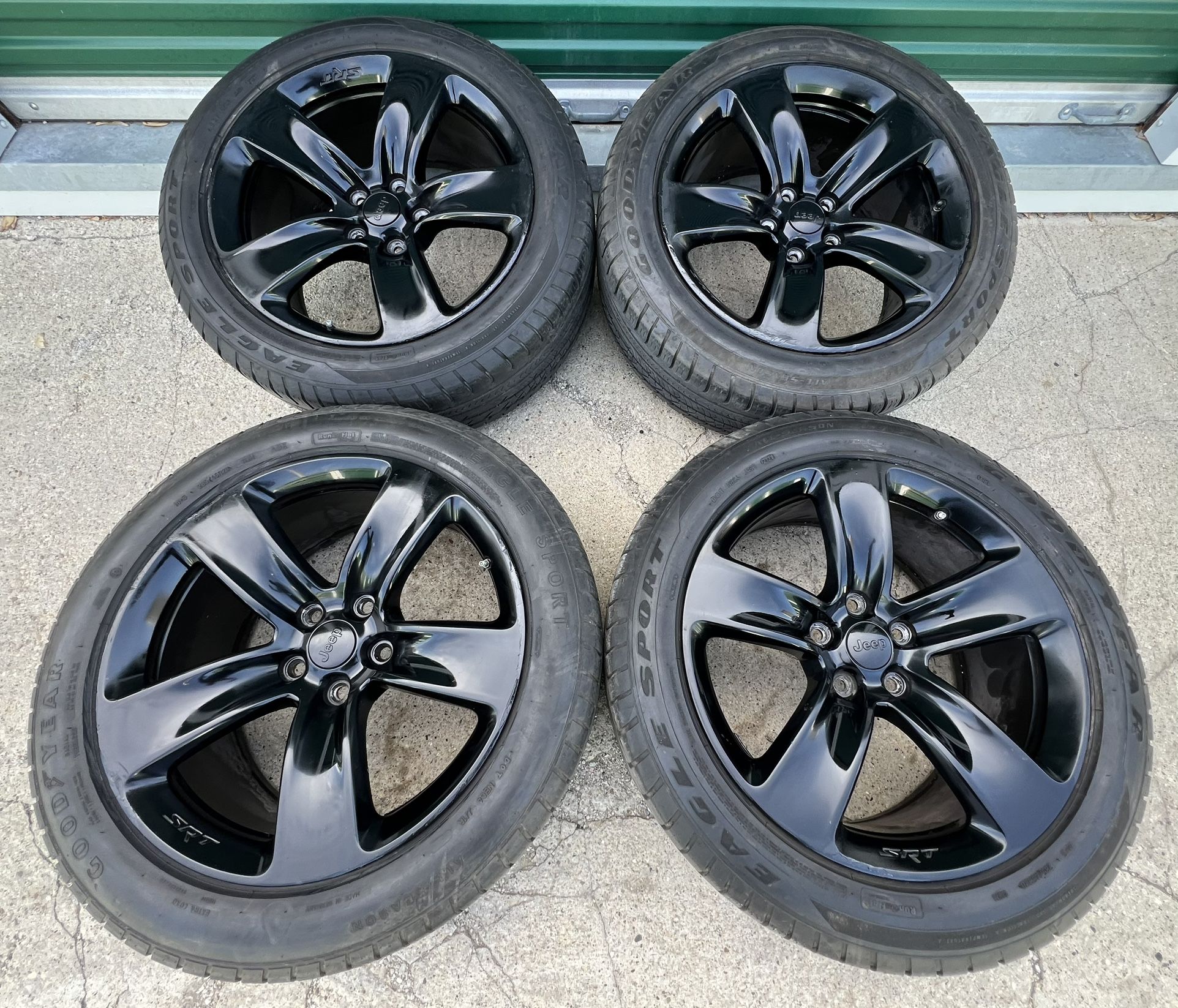 20” Black SRT Jeep Grand Cherokee Dodge Durango Factory OEM Wheels Rims Tires 20 inch