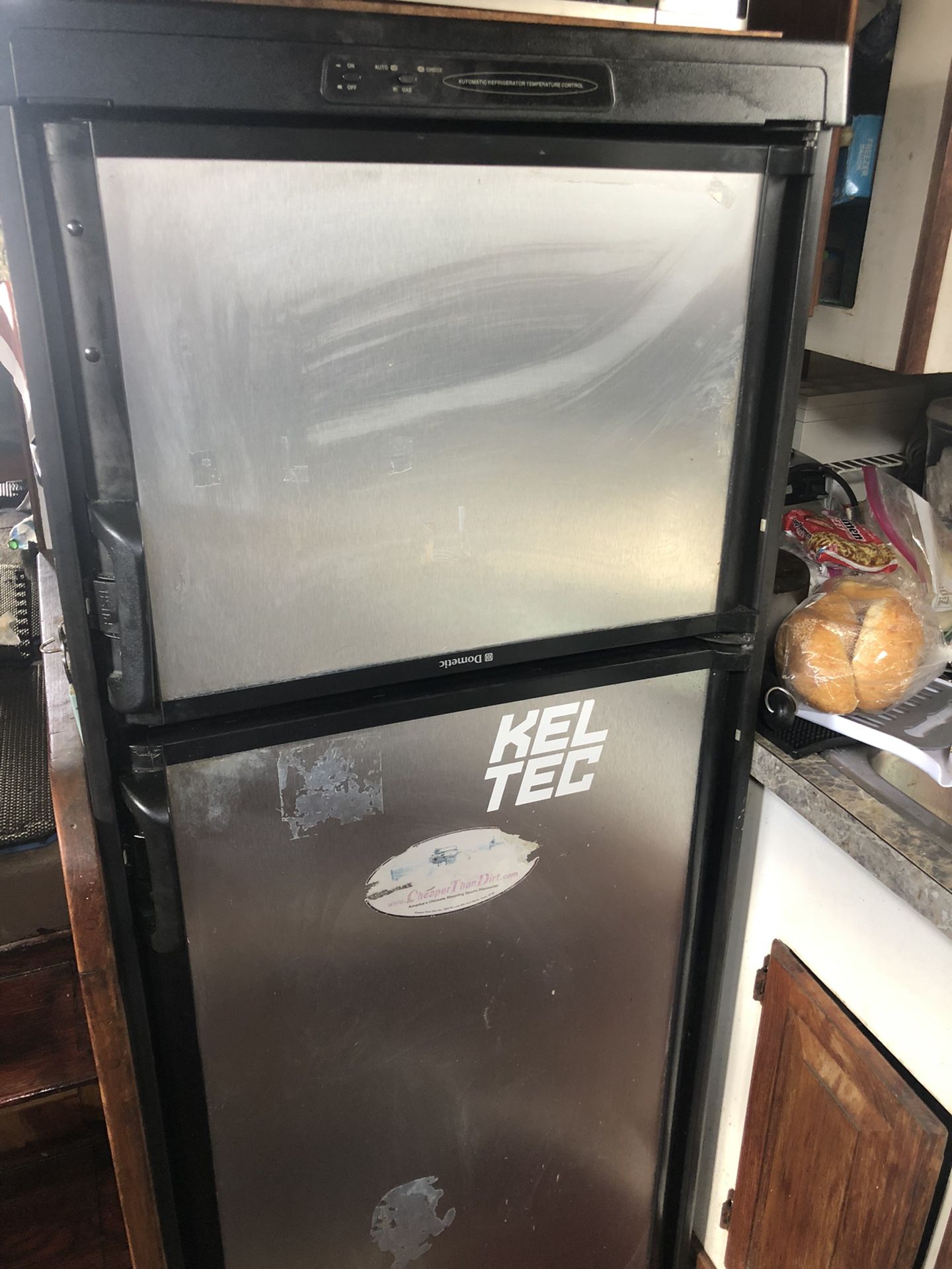 Dometic DM2852 for Sale in San Diego, CA OfferUp