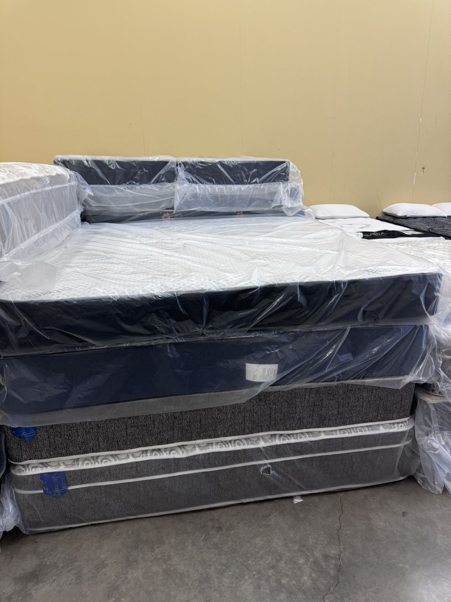 New Mattress Sets