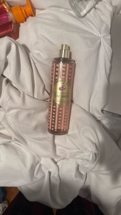 Bath And Body Works Peach Prosecco Macaron Body Mist