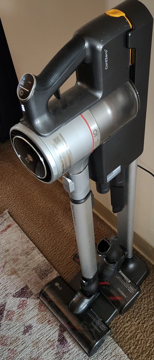 LG CORDZERO CARPET AND WOOD FLOORS CORDLESS 2 BATTERY