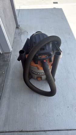 Ridgid 12gal 5.0hp wet/dry vacuum