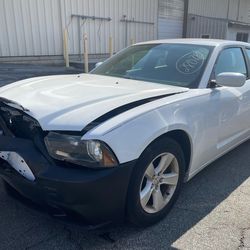 2014 Dodge Charger - Clean Title - 90k Miles - Starts & Runs