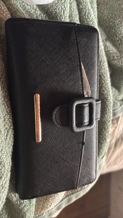 Black wallet