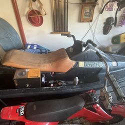 2 Yamaha Waverunners 