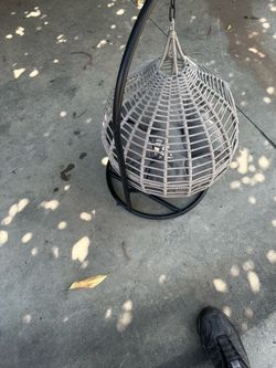 Egg chair