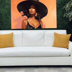 (Free Delivery 🚚) White Crate and Barrel Couch 