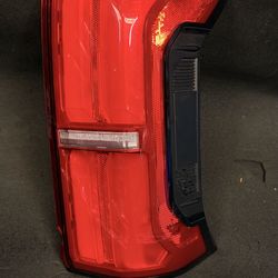 2024 2025 toyota tacoma right side taillight led