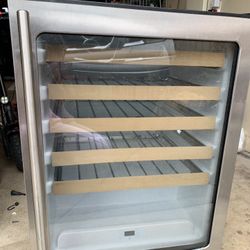 Cavavin 24” Undercounter Wine Cooler