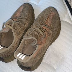 Adidas Yeezy Boost 350 V2 Sand Taupe)Read Description!)