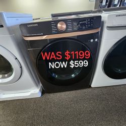 7.5 Cu. Ft. Smart Electric Dryer In Brushed Blk With Steam Sanitize 