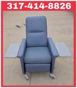 MEDICAL CHAIR