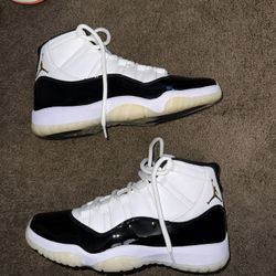 Jordan 11 - Size 10