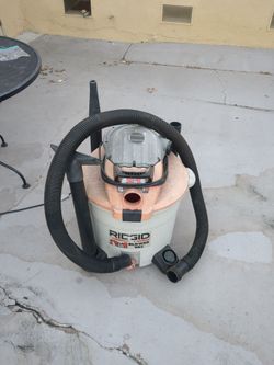 Ridgid 2 in 1 Blower Vac