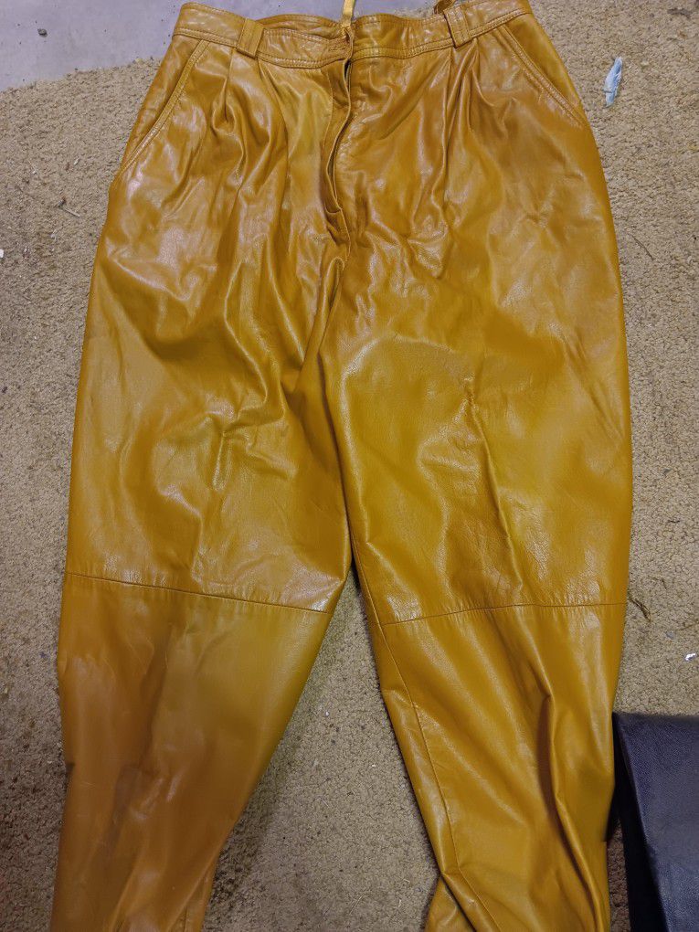 Woman Real Leather Pants Size 16