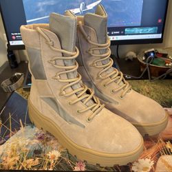 Yeezy Season 4 Combat Boots - Sand