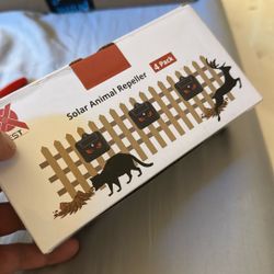 4 Pack Solar Control Light Nocturnal Animal Repeller Outdoor Deterrent Devices Light Sensor Animal Repellent for Skunk Deer Coyote Fox Raccoon Cat Gar