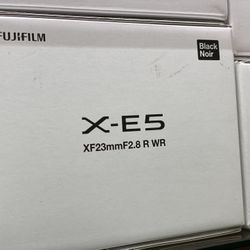 Sony X-E5 Camera Kit 
