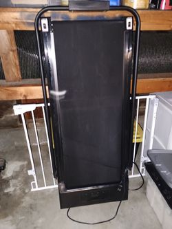 Free foldable treadmill that needs repair