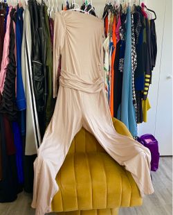 FASHION NOVA JUMPSUIT W/TAGS
