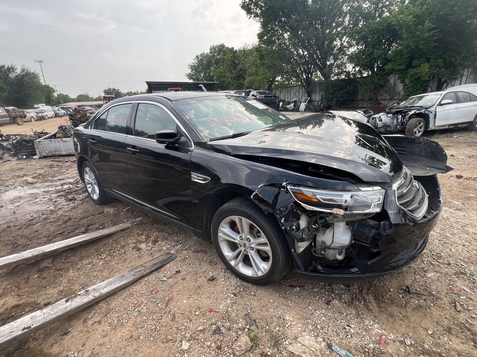 2016 Ford Taurus - Parts Only #DE4