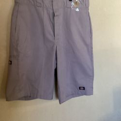 $8 MENS GREY DICKIES SHORTS (34) 